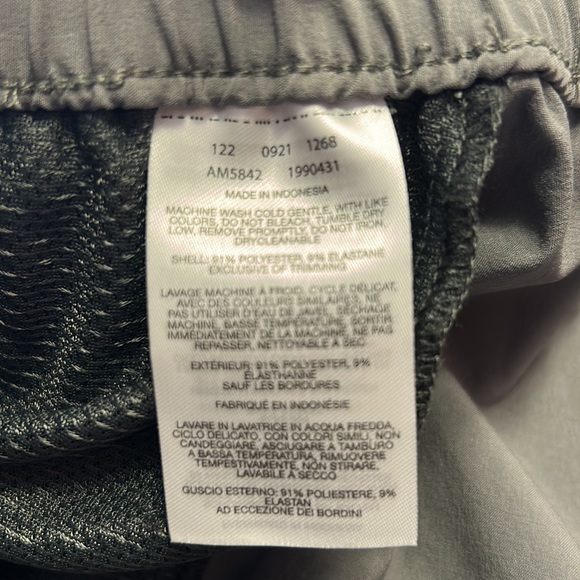 Columbia Hike Joggers out of the bag! - Picture 8 of 9